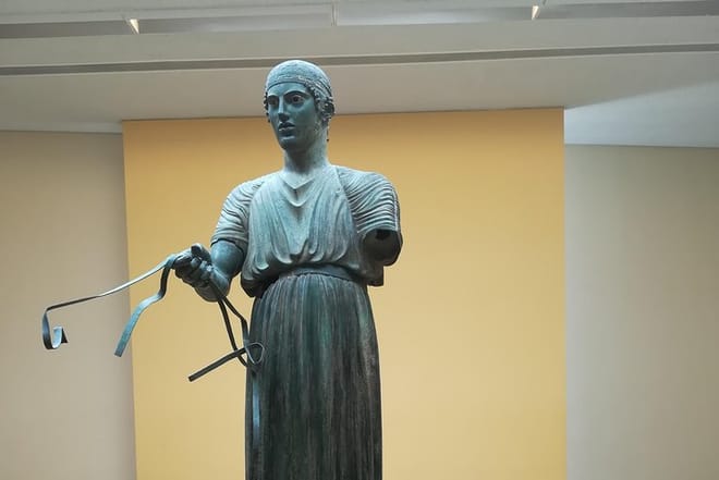 Thermopylae and Delphi Full Day Private Tour 7