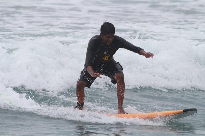 Surfing in Weligama 3