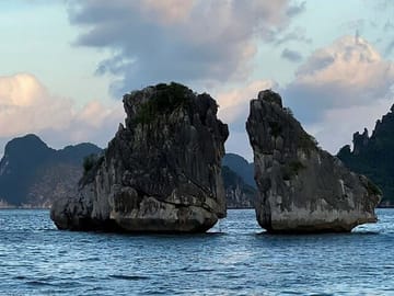 Halong Bay - Sunset Tour, Luxury Private Yacht From Tuan Chau