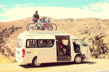 Mountain Bike Tour through Chucuito's Scenic Landscapes