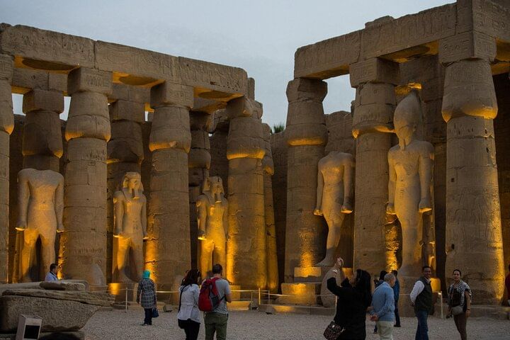 Full-Day Private Tour to Cairo from Hurghada by Bus