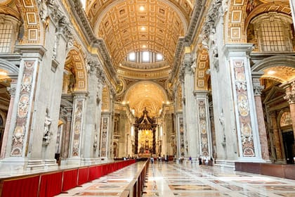 Private Walking Tour of St. Peter's Basilica and Papal Tombs