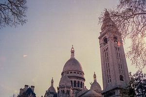 Eiffel Summit & Montmartre Cheese with Wine Tasting Private Tour