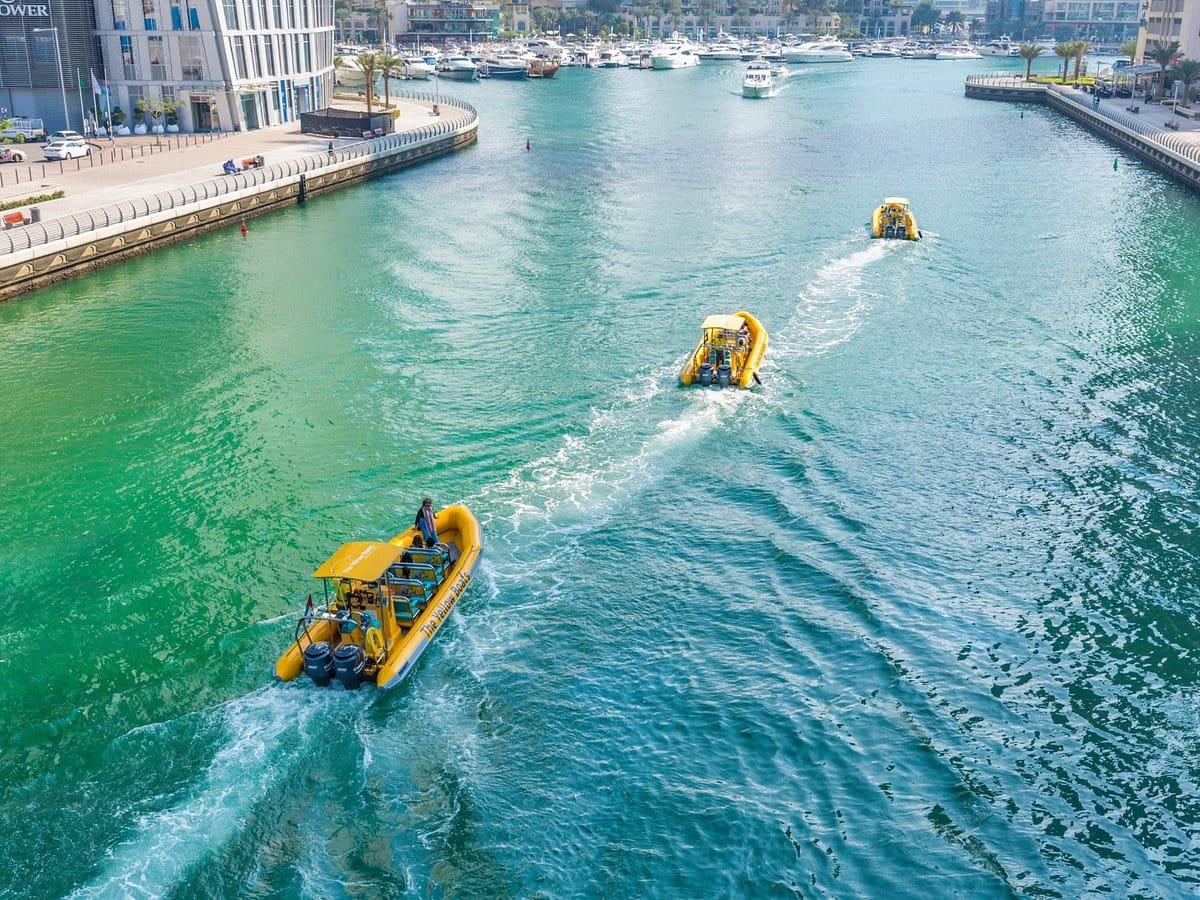 Abu Dhabi: Your Yellow Boat Coastline Tour