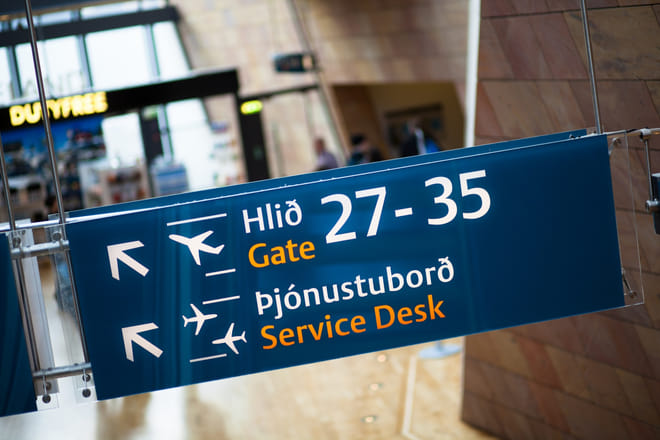 Keflavik Airport: Private Transfer to/from Reykjavik - Optional Blue Lagoon Stop