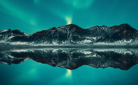 Professional Photo Shoot Experience in Grindavik, Iceland