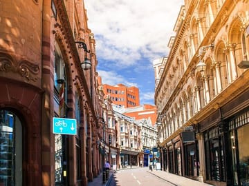 Private 2-Hour Walking Tour of Birmingham's Cultural Highlights