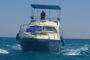 8 Hours Private Boat to Paradise or Orange Island With Lunch - Hurghada