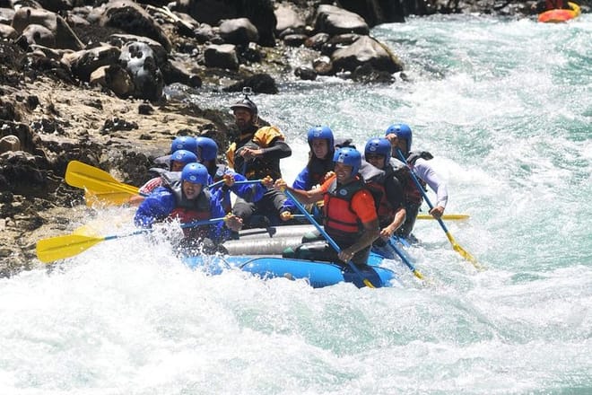 Bariloche: Classic rafting for the whole family full day 3
