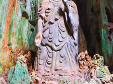 One-Way Transfers including Sightseeing between Hoi An and Hue
