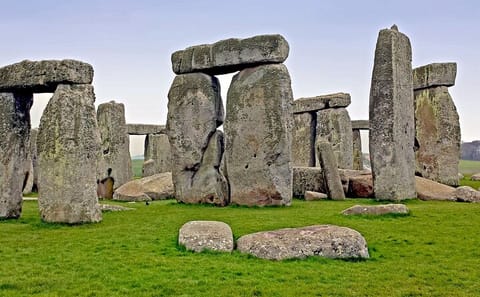 Private Stonehenge Tour from London to Southampton