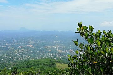 Hanthana Hiking Adventure Day Trip from Kandy