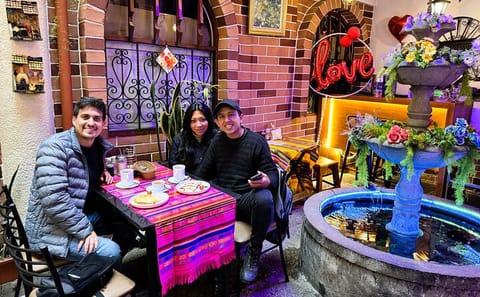 Quito Food and Cacao Tasting Tour in Hidden Gems
