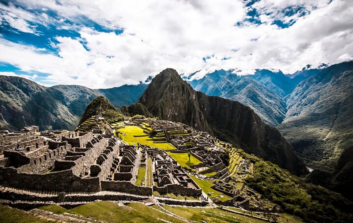 Wonders of Peru Travel Package