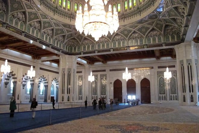 Private Day Trip to Grand Mosque & Wahiba Sands  2