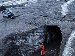 Summer, lava ash is showing