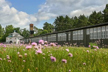 Private 5-Hour Tour of Sachsenhausen Memorial from Berlin