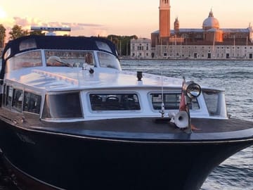 Full-Day Venice Lagoon Tour: Visit Murano, Burano and Torcello