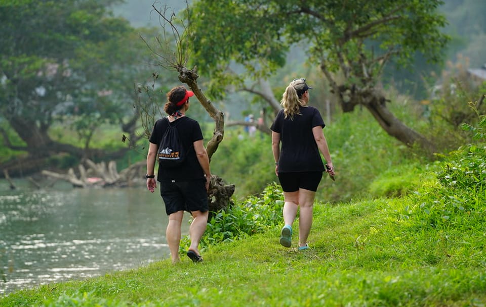 Two-Day Trek and Kayak Adventure in Bắc Kạn, Vietnam