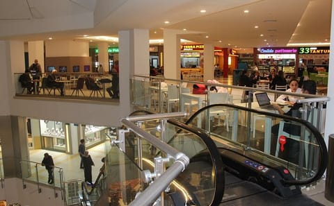 Cultural Tour of Traditional Markets and Modern Malls in Alanya