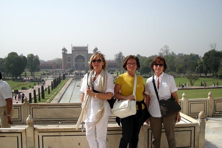 2 Days Private Tour of Tajmahal from Delhi with Pickup 7