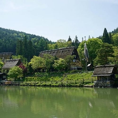 Takayama walking tour & Hida Folk Village