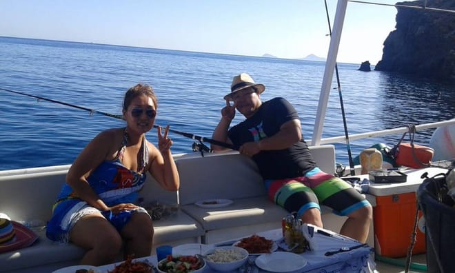 Deep Sea Fishing: A Private, Long-Line Fishing Experience for Red Snappers in Santorini island photo 5