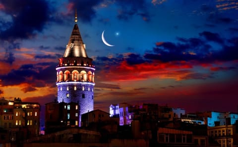 Jewish Heritage Tour in Beyoğlu, Istanbul - 3 Days