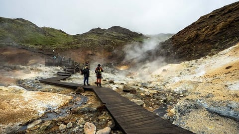 Reykjanes peninsula tour: is it worth a day?