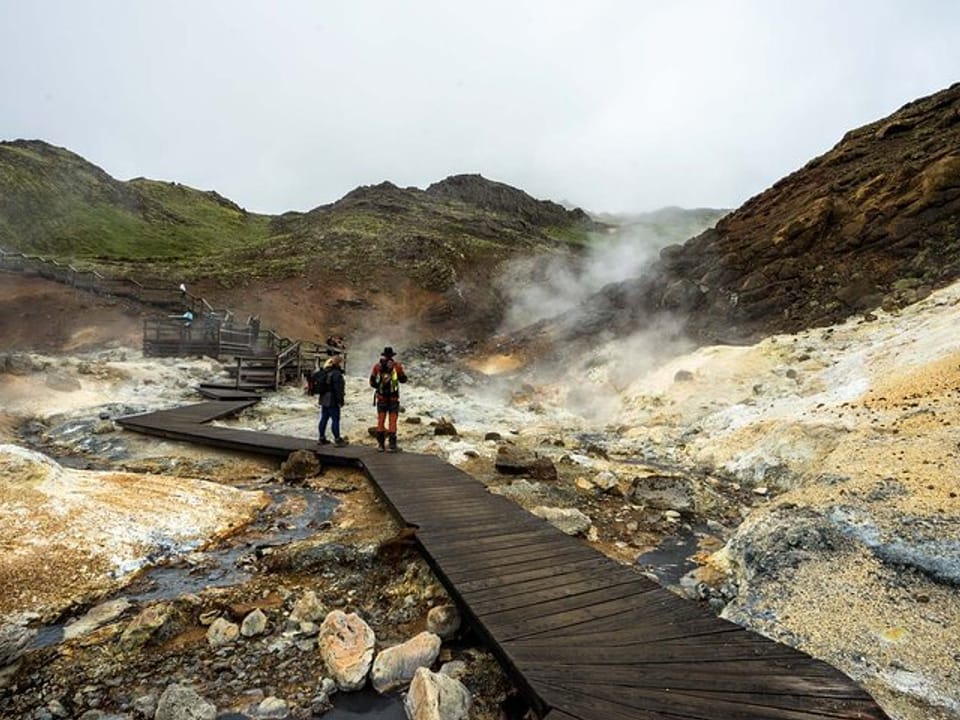 Volcano Circle Tour - Grindavík Town, Reykjanes Lava Fields and Hot Springs — Glaciers and Waterfalls