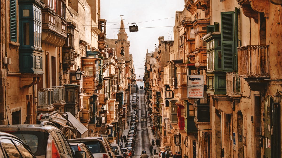 Afternoon Valletta Harbour Cruise and Free Time In Sliema (Including Guide and Transport)