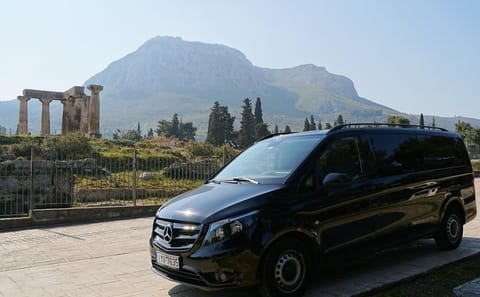 Private Tour of Ancient Corinth and Olive Oil Tasting from Athens