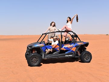 Dubai Dune Buggy Safari Tour in Red Dunes with BBQ Dinner