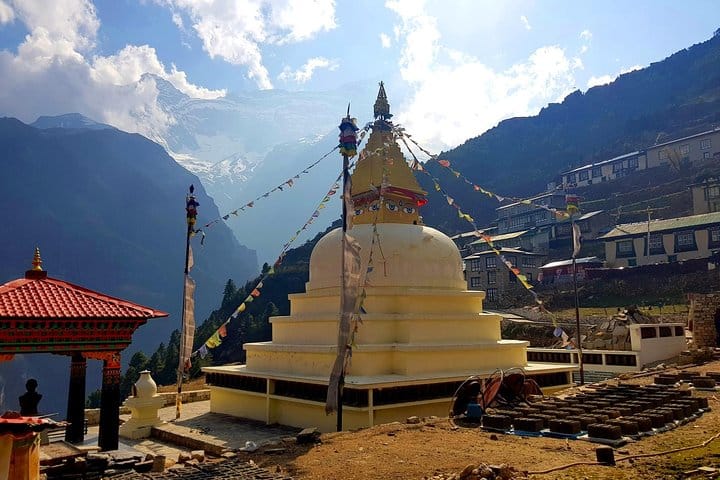 19 Days Mera Peak Climbing & Expedition – One Life-Changing Himalayan Adventure