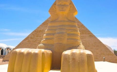 Mini Egypt Park Museum Tour with Pickup from Hurghada