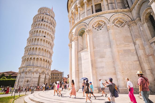 Pisa and Piazza dei Miracoli Half-Day Tour from Florence