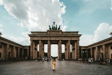 Berlin and Potsdam Full-Day Historical City Tour