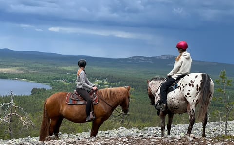 Horseback Riding Tour to Soutaja Fell in Kemijärvi
