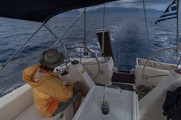 4-Day Sea Kayak and Sailing Adventure in Crete and Gavdos