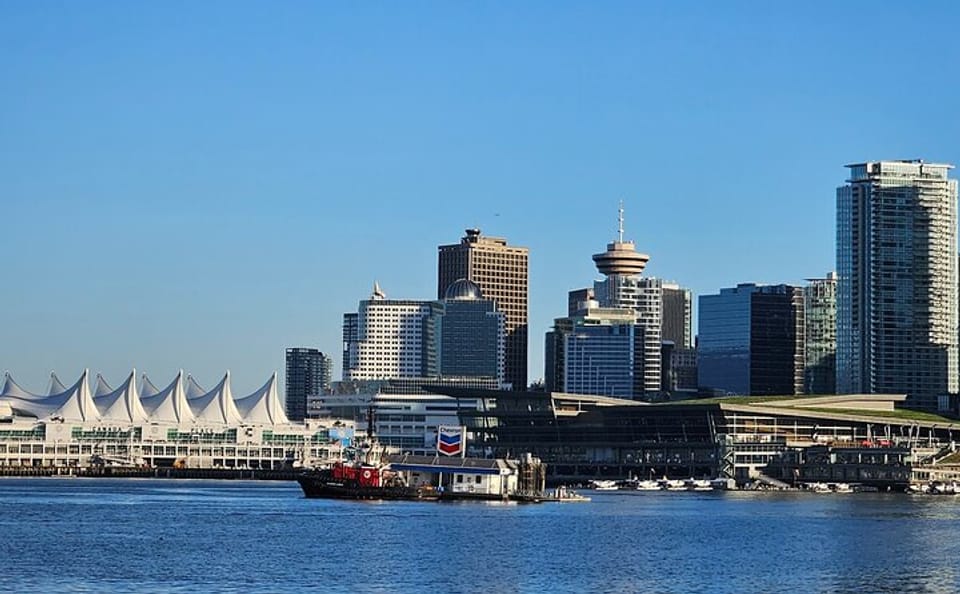 Private Luxury Sightseeing Tour of Vancouver Highlights