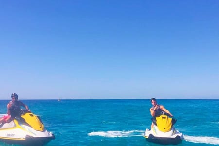 Jet Ski Guided Experience and Beach Sint Maarten