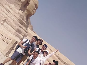 Pyramids of Giza Private Tour With Camel Ride and Lunch