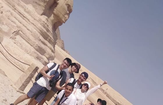 Pyramids of Giza Private Tour With Camel Ride and Lunch