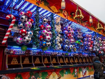 Wroclaw Christmas Market Walking Tour with Seasonal Treats