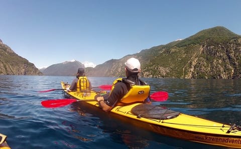 Full-Day Kayak Tour on Lake Nahuel Huapi from Bariloche
