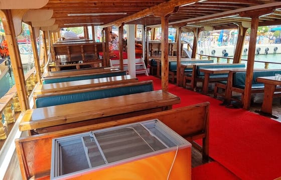 Relax Boat Tour with Lunch and Soft Drinks in Alanya