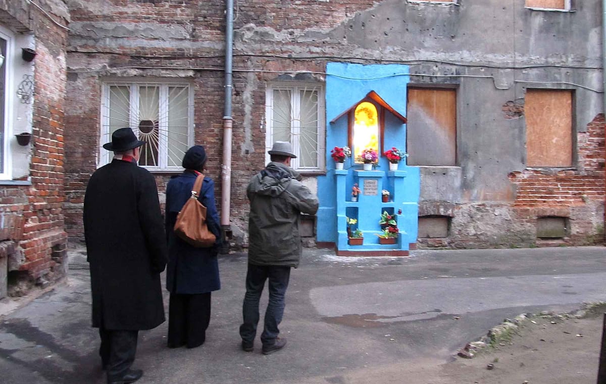 Warsaw for WWII Buffs – private tour with hotel pickup