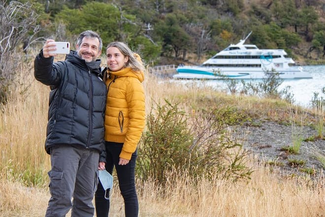 Unique Gourmet Experience - Perito Moreno Glacier Boat Ride 7