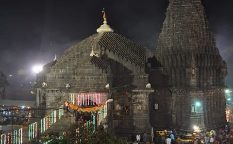 Explore Three Jyotirlinga Temples and Ajanta Caves in Maharashtra
