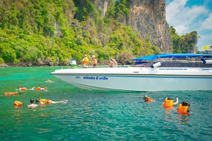 Maya Bay, Phiphi Island & Khai Day Trip with transfer from Phuket